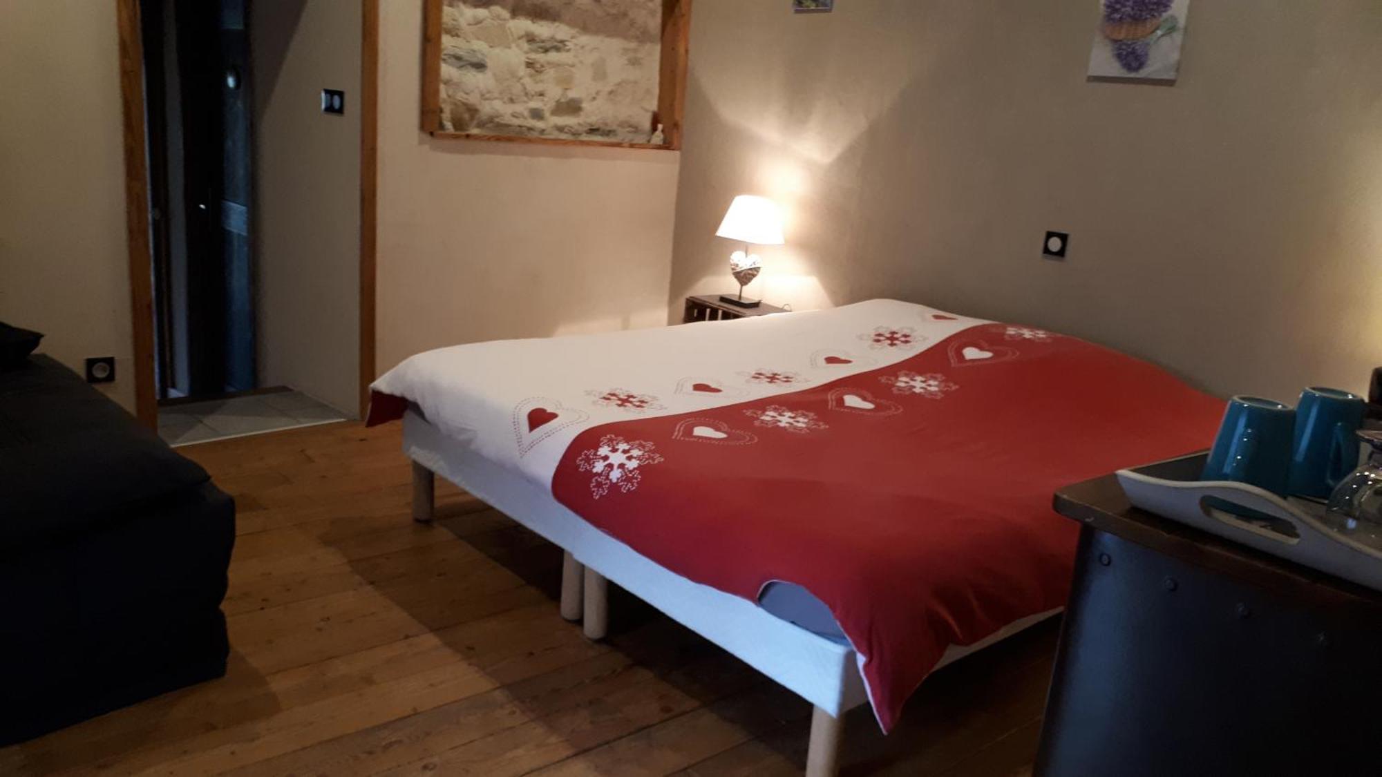 Chambres D'Hotes Le St Maurice Truinas Esterno foto